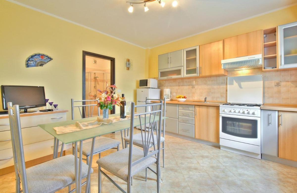 Lorena Apartments Umag Kültér fotó