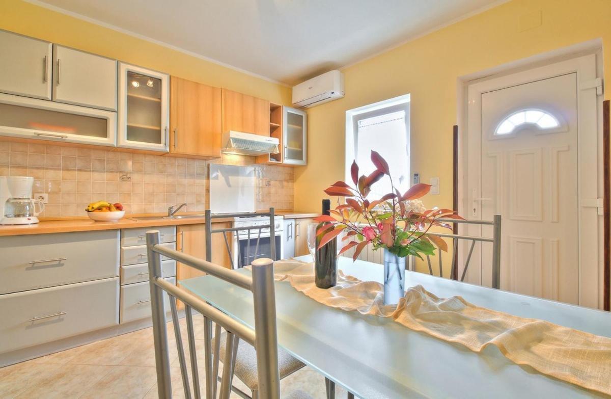 Lorena Apartments Umag Kültér fotó