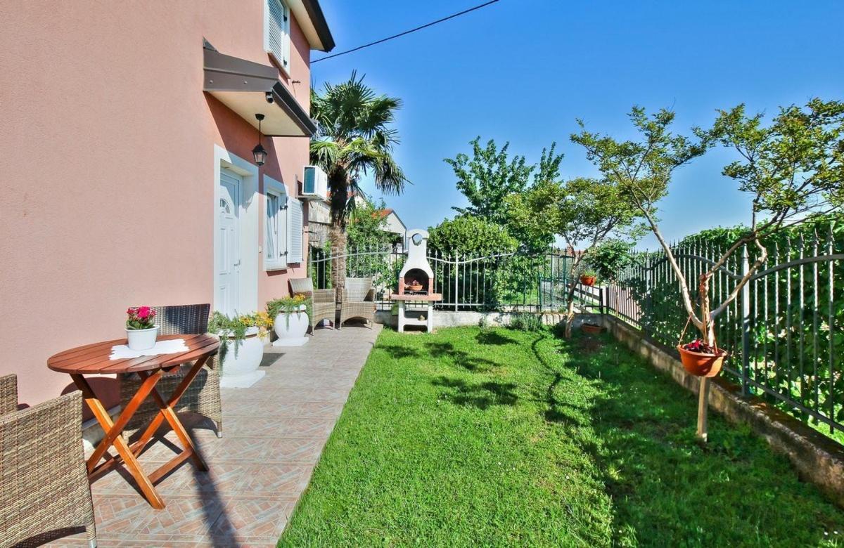 Lorena Apartments Umag Kültér fotó